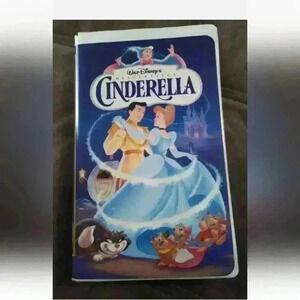 5/$25 Walt Disney's Cinderella Masterpiece Collection VHS